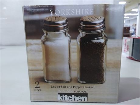 Yorkshire Circleware Salt and Pepper Shaker