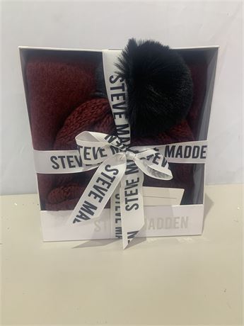 Steve Madden Hat & Scarf Set