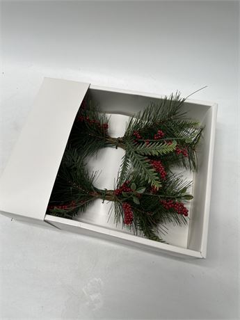 Hearth & Handle Needle Pine with Berries